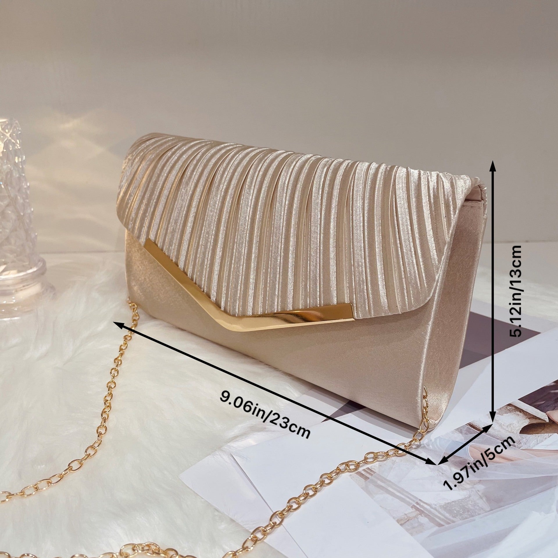 2024 New Women's Satin Evening Bag Banquet Clutch Dress Small Square Bag Fashion Handbag Lightweight